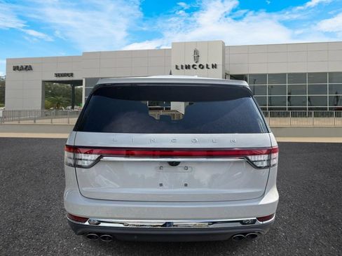 Certified 2022 Lincoln Aviator Reserve w/ Equipment Group 201A RWD image 4