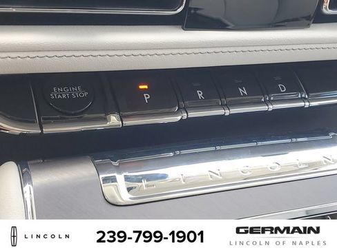 New 2026 Lincoln Aviator 2WD image 26