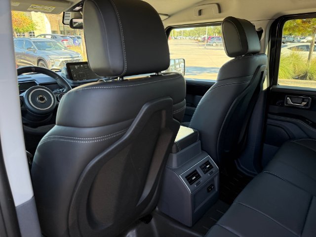 Used 2024 INEOS Grenadier Station Wagon AWD/4WD image 26