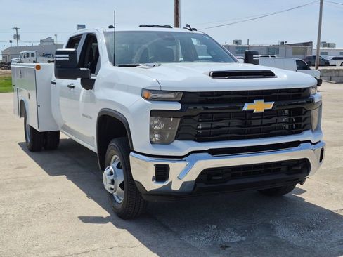 New 2026 Chevrolet Silverado 3500 W/T w/ WT Convenience Package AWD/4WD image 1