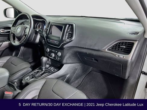 Used 2021 Jeep Cherokee Latitude Lux AWD/4WD image 32