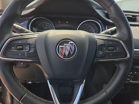 Used 2022 Buick Encore GX Select FWD image 18