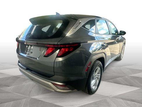 Used 2026 Hyundai Tucson SE FWD image 8