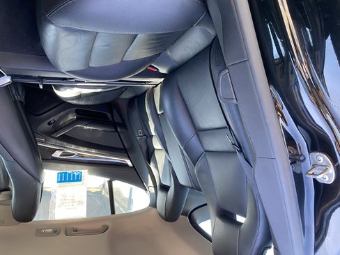 Used 2016 Porsche Panamera image 18