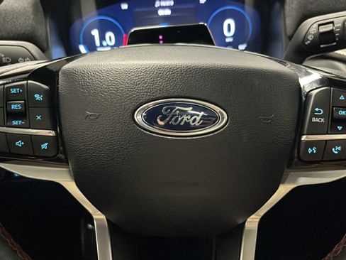 Used 2025 Ford Explorer ST-Line w/ Premium Package AWD/4WD image 16