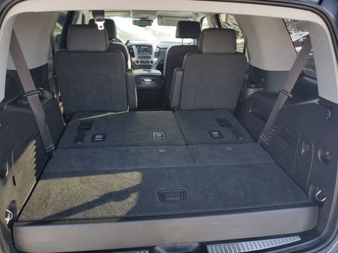 Used 2019 GMC Yukon SLT image 28