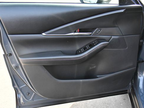 Used 2025 MAZDA CX-30 AWD 2.5 S w/ Preferred Package image 14