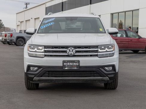 Used 2018 Volkswagen Atlas SE image 2