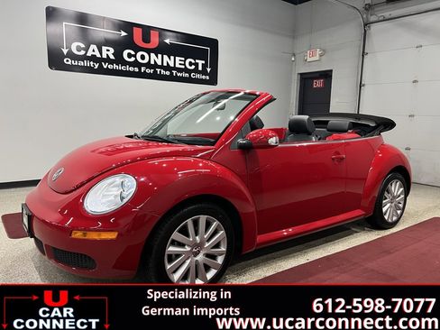 Used 2009 Volkswagen Beetle S image 1