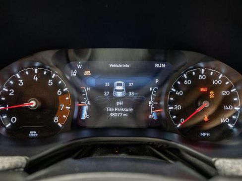 Certified 2025 Jeep Compass Latitude AWD/4WD image 13