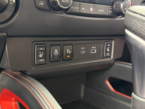 Used 2023 Nissan Frontier PRO-4X w/ Pro-4X Premium Package image 38