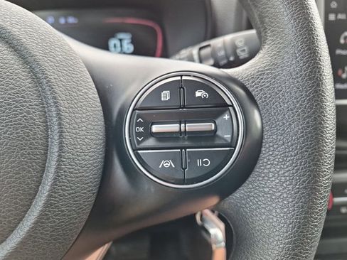 Used 2023 Kia Soul LX w/ Option Group 015 FWD image 28
