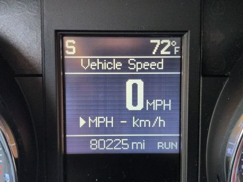 Used 2014 Chrysler Town & Country Touring-L w/ Driver Convenience Group FWD image 14