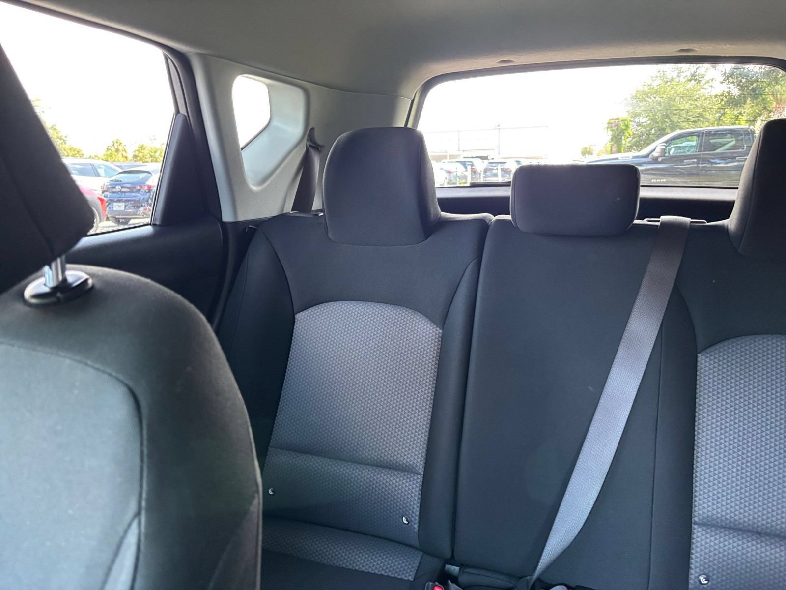 Used 2025 Kia Soul LX w/ LX Technology Package FWD image 38