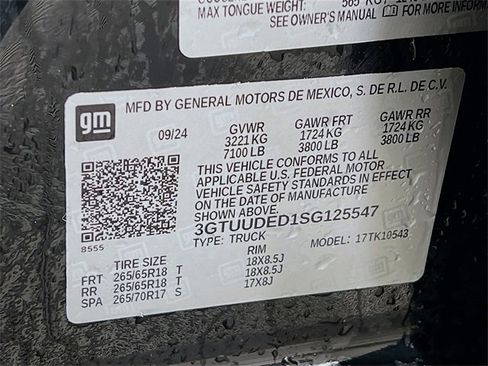 Used 2025 GMC Sierra 1500 SLT image 30