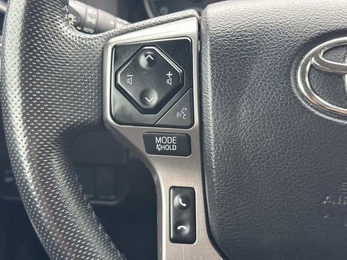 Used 2022 Toyota Tacoma SR5 image 27