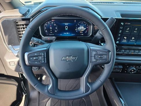 New 2026 Chevrolet Silverado 2500 ZR2 image 11