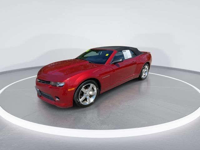 Used 2015 Chevrolet Camaro LT RWD image 4