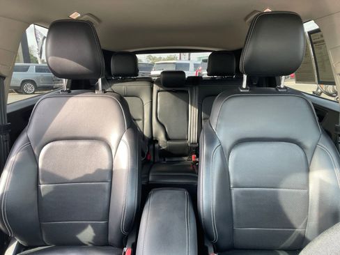 Used 2020 Ford Escape SEL image 30