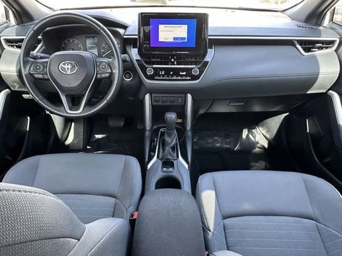 Used 2023 Toyota Corolla Cross AWD Hybrid image 10
