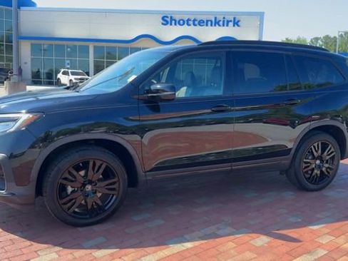 Used 2022 Honda Pilot Black Edition image 7