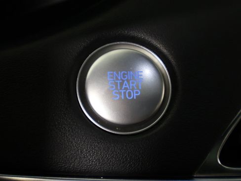 Used 2022 Hyundai Palisade Calligraphy image 57