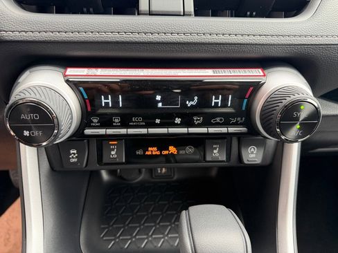 New 2025 Toyota RAV4 XLE image 14