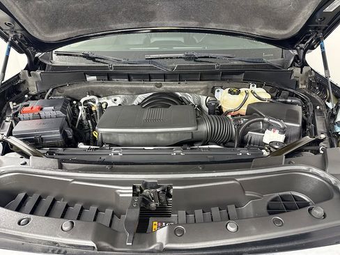 Used 2023 GMC Yukon SLT image 36