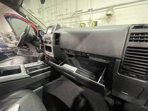 Used 2014 Nissan Titan PRO-4X w/ Pro-4x Luxury Package image 17