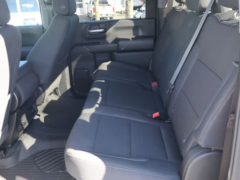 Certified 2024 Chevrolet Silverado 2500 Custom w/ Custom Value Package image 32