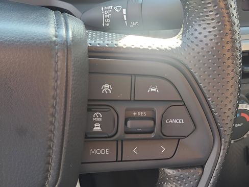 Certified 2025 Toyota Tacoma SR5 image 23