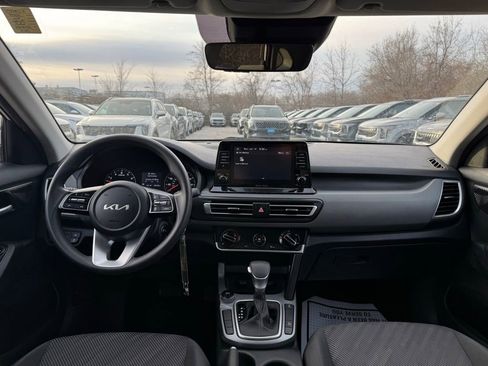 Certified 2023 Kia Seltos LX image 27
