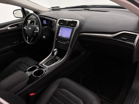 Used 2013 Ford Fusion SE image 14