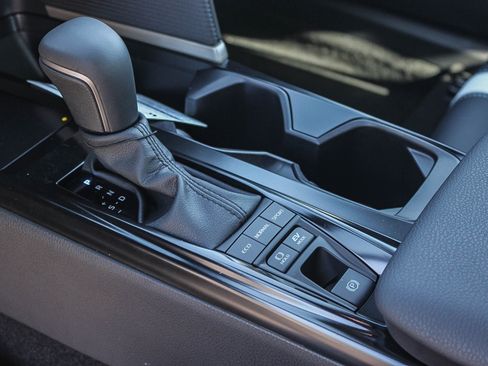 New 2026 Toyota Camry SE image 22