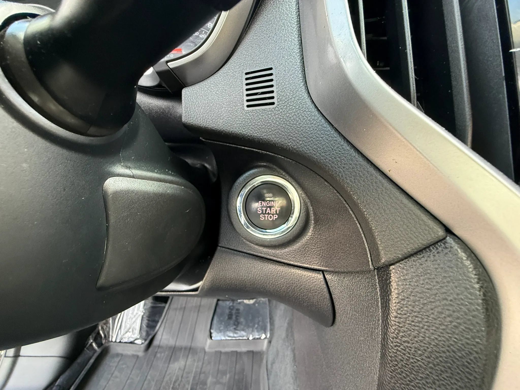 Used 2019 Subaru Ascent Premium AWD/4WD image 32