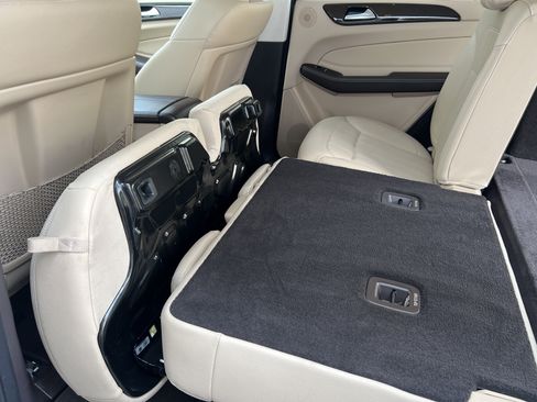 Used 2018 Mercedes-Benz GLE 350 4MATIC image 18