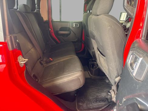 Used 2021 Jeep Gladiator Sport AWD/4WD image 7