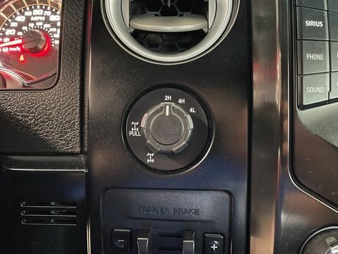 Used 2013 Ford F150 FX4 w/ FX Appearance Pkg AWD/4WD image 17