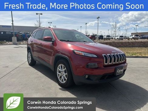 Used 2015 Jeep Cherokee Latitude w/ Cold Weather Group image 1