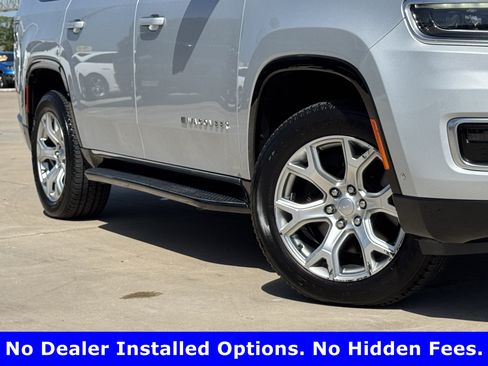 Used 2022 Jeep Wagoneer Series I w/ Convenience Group I AWD/4WD image 3