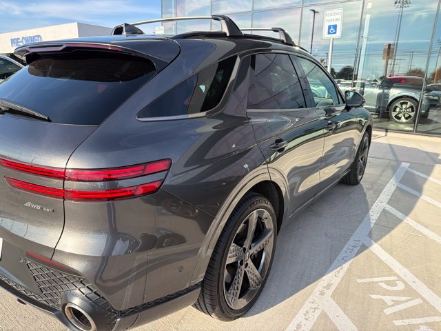 Used 2024 Genesis GV70 3.5T Sport w/ Sport Prestige Package AWD/4WD image 4