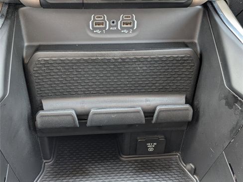 Used 2022 RAM 1500 Laramie AWD/4WD image 26