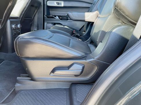 Used 2022 Ford Explorer ST w/ Equipment Group 401A image 24