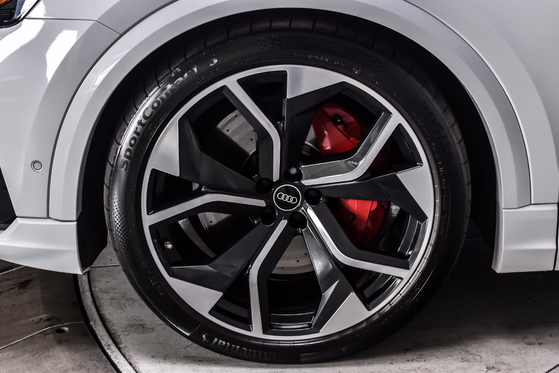 Used 2022 Audi RS Q8 AWD/4WD image 4