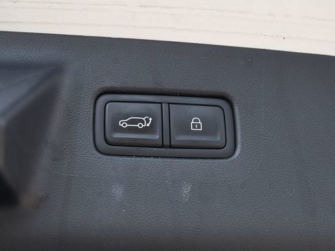 Used 2024 Hyundai Santa Fe SEL FWD image 35