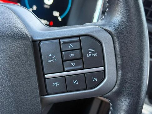 Certified 2022 Ford F150 Lariat w/ Equipment Group 502A High image 16