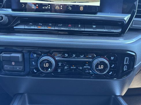 New 2026 Chevrolet Silverado 1500 High Country AWD/4WD image 22