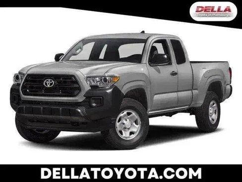 Used 2017 Toyota Tacoma SR AWD/4WD image 67