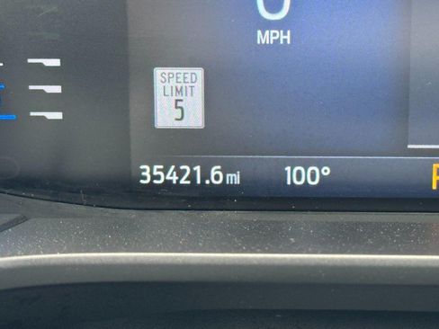 Used 2024 Ford Escape ST-Line w/ Tech Pack #1 FWD image 18