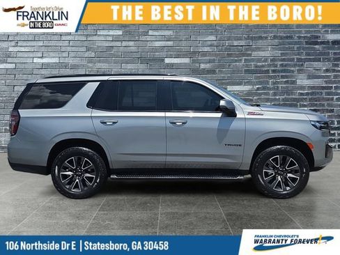 Used 2023 Chevrolet Tahoe Z71 w/ Luxury Package AWD/4WD image 7